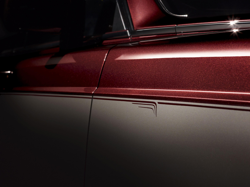Illustration for article titled The 'Pinnacle Travel' Phantom Shows What Rolls-Royce Bespoke Can Do